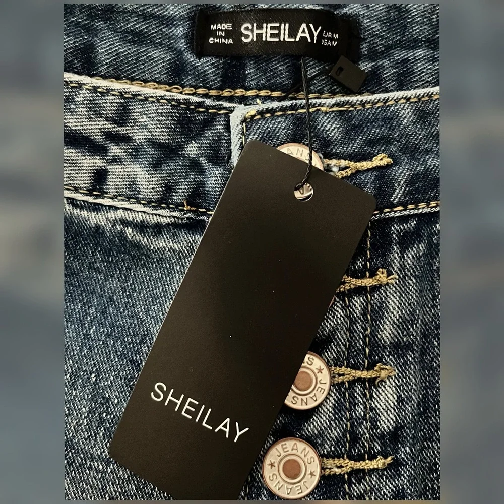 Sheilay Denim Women’s High Rise Blue Shorts -Size M